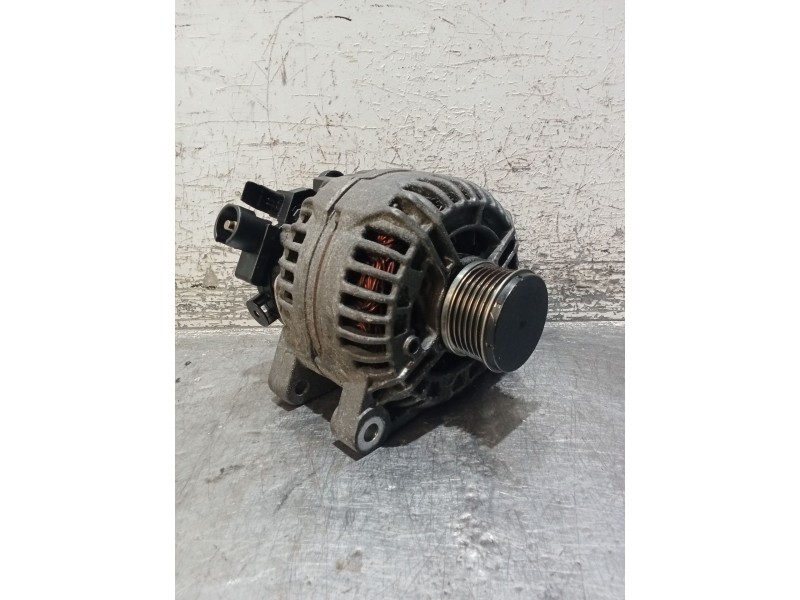 Recambio de alternador para peugeot 406 (8b) 2.0 hdi 110 referencia OEM IAM 9646321880 0124525035 