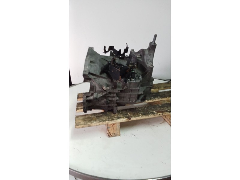 Recambio de caja cambios para ford mondeo iii (b5y) 2.0 16v tddi / tdci referencia OEM IAM 5S7R7002CA 6v T1GA104305093209