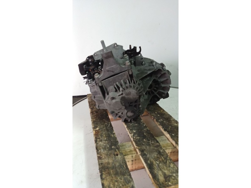 Recambio de caja cambios para ford mondeo iii (b5y) 2.0 16v tddi / tdci referencia OEM IAM 5S7R7002CA 6v T1GA104305093209