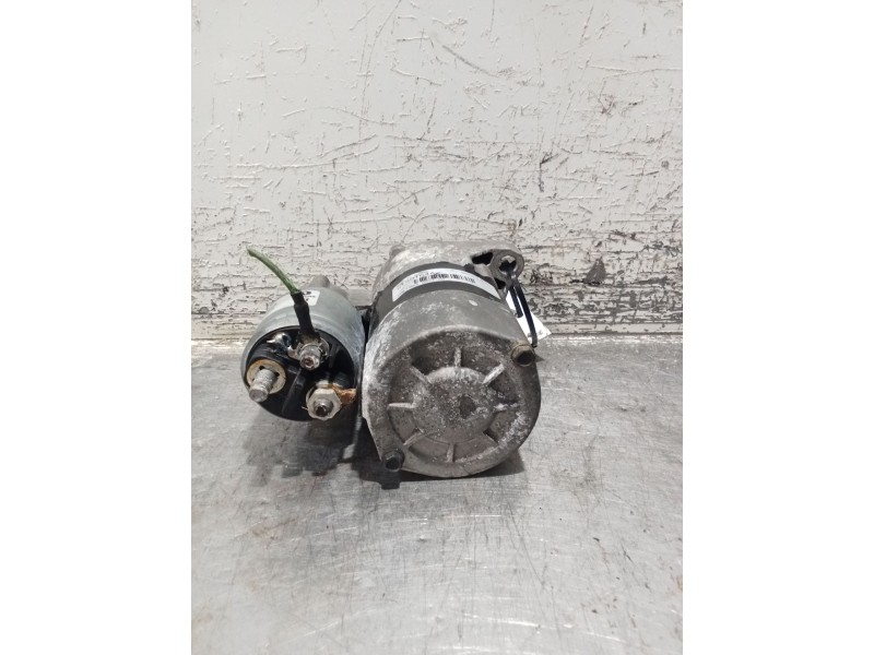 Recambio de motor arranque para renault clio iii exception referencia OEM IAM G199164A 432685 VALEO