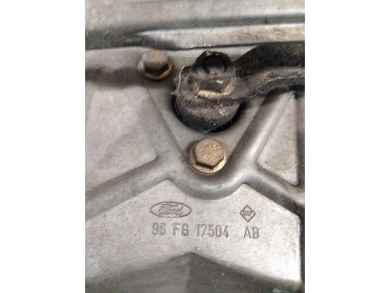 Recambio de motor limpia delantero para ford fiesta berlina básico referencia OEM IAM 96FB17504AB  