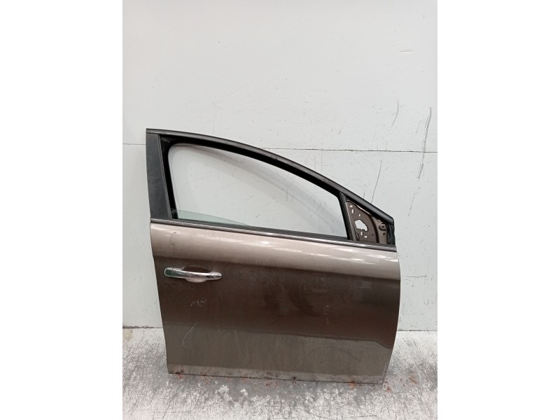 Recambio de puerta delantera derecha para fiat bravo ii (198_) 1.9 d multijet (198axc1b) referencia OEM IAM  5P 
