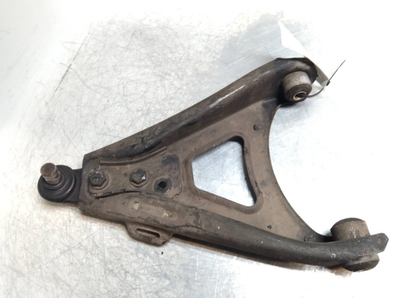 Recambio de brazo suspension inferior delantero izquierdo para renault 21 berlina (b/l48) 1.8 referencia OEM IAM   