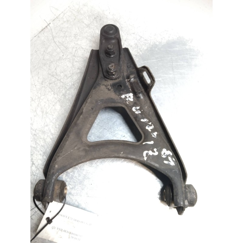 Recambio de brazo suspension inferior delantero izquierdo para renault 21 berlina (b/l48) 1.8 referencia OEM IAM   