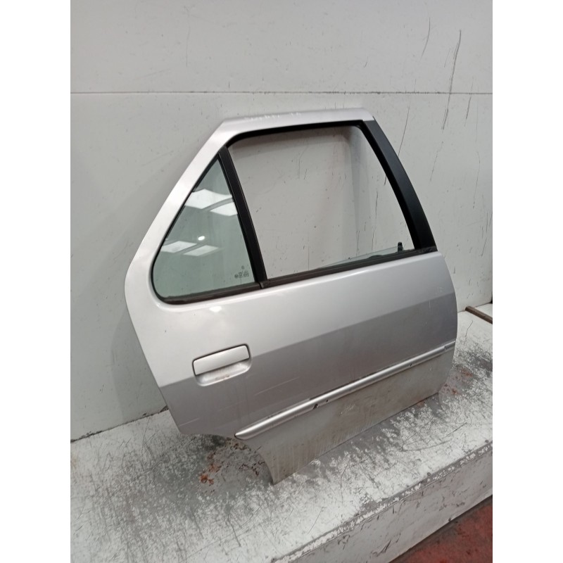 Recambio de puerta trasera derecha para peugeot 306 break (7e, n3, n5) 2.0 hdi 90 referencia OEM IAM   