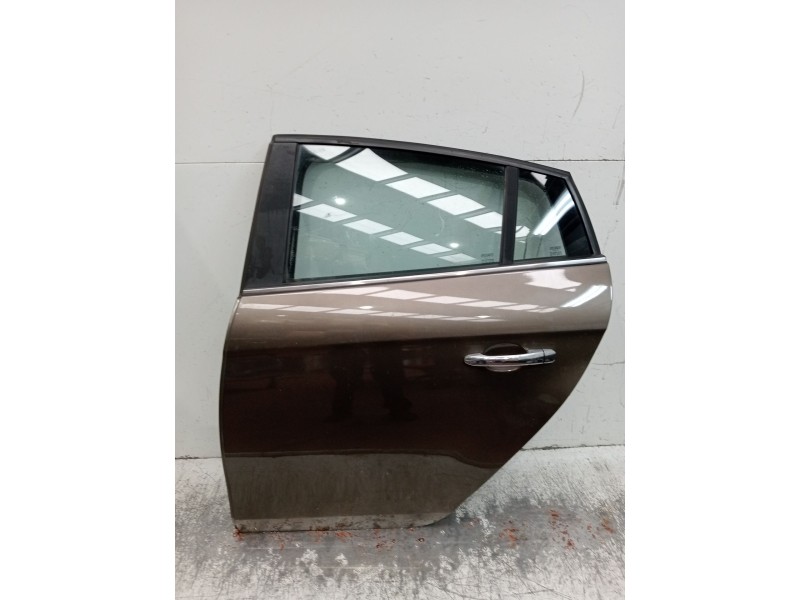 Recambio de puerta trasera izquierda para fiat bravo ii (198_) 1.9 d multijet (198axc1b) referencia OEM IAM  5P 