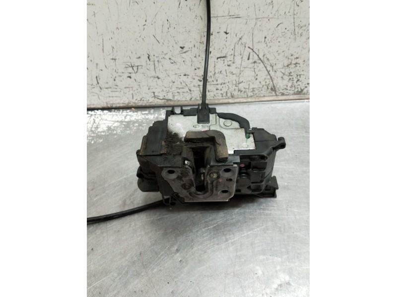 Recambio de motor cierre centralizado delantero izquierdo para renault clio iii exception referencia OEM IAM  5P 