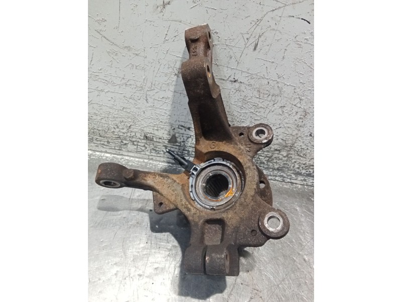 Recambio de mangueta delantera izquierda para renault clio iii exception referencia OEM IAM   