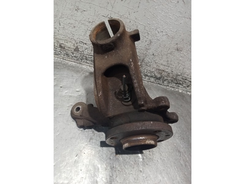 Recambio de mangueta delantera derecha para peugeot 207/207+ (wa_, wc_) 1.6 hdi referencia OEM IAM   