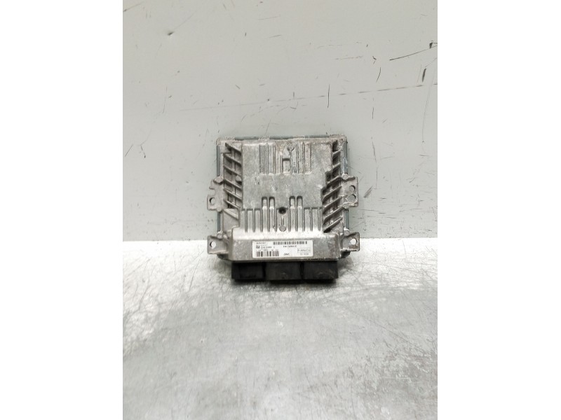 Recambio de centralita motor uce para ford c-max ii (dxa/cb7, dxa/ceu) 1.6 tdci referencia OEM IAM AV6112A650ZC S180133004C SID8