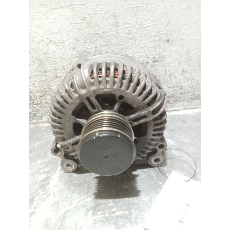 Recambio de alternador para volkswagen passat b6 (3c2) 2.0 tdi 16v referencia OEM IAM 903026L TG17C019 VALEO