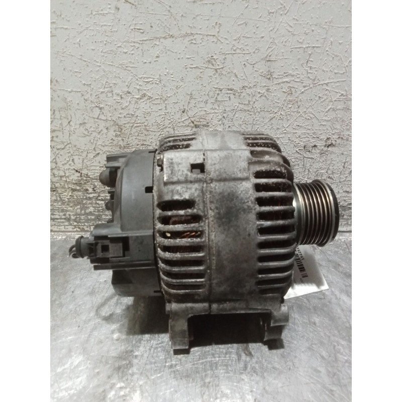 Recambio de alternador para volkswagen passat b6 (3c2) 2.0 tdi 16v referencia OEM IAM 903026L TG17C019 VALEO