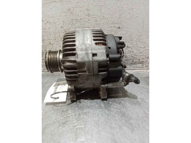 Recambio de alternador para volkswagen passat b6 (3c2) 2.0 tdi 16v referencia OEM IAM 903026L TG17C019 VALEO
