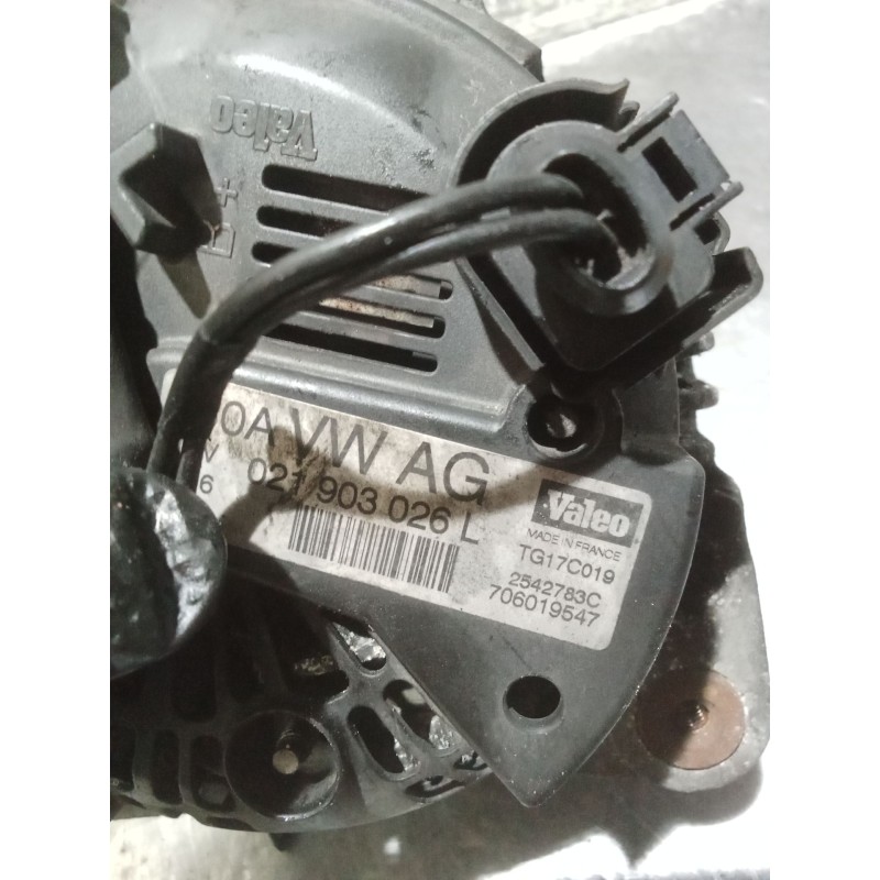 Recambio de alternador para volkswagen passat b6 (3c2) 2.0 tdi 16v referencia OEM IAM 903026L TG17C019 VALEO