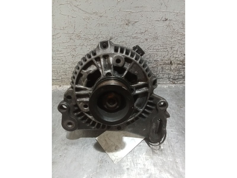 Recambio de alternador para seat ibiza ii (6k1) 1.9 d referencia OEM IAM 0123310020 028903025G BOSCH