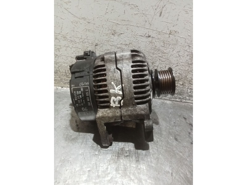 Recambio de alternador para seat ibiza ii (6k1) 1.9 d referencia OEM IAM 0123310020 028903025G BOSCH
