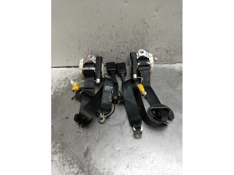 Recambio de juego cinturones delantero para volkswagen passat b6 (3c2) 2.0 tdi 16v referencia OEM IAM  4P 