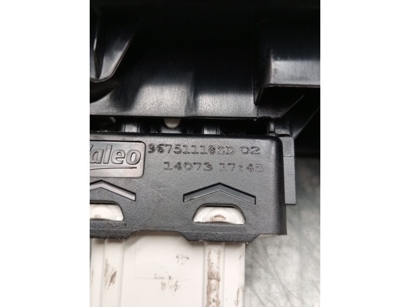 Recambio de mando elevalunas delantero derecho para peugeot 208 i (ca_, cc_) 1.4 hdi referencia OEM IAM 96751118ZD 14073 