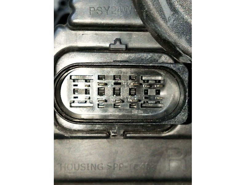 Recambio de faro derecho para volkswagen passat variant (365) advance bluemotion referencia OEM IAM 3AB941754 xenon 90010001