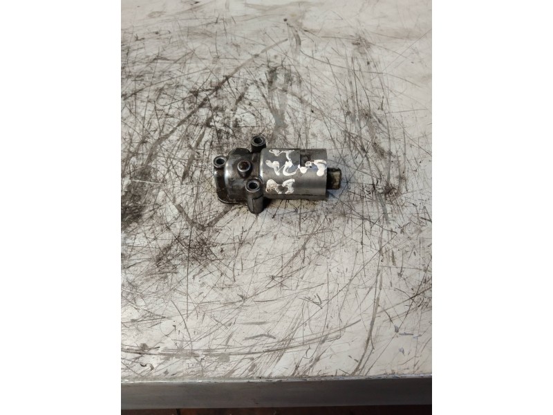 Recambio de valvula ralenti para audi a8 (d2) 4.2 quattro referencia OEM IAM 0280140554 077133455C 