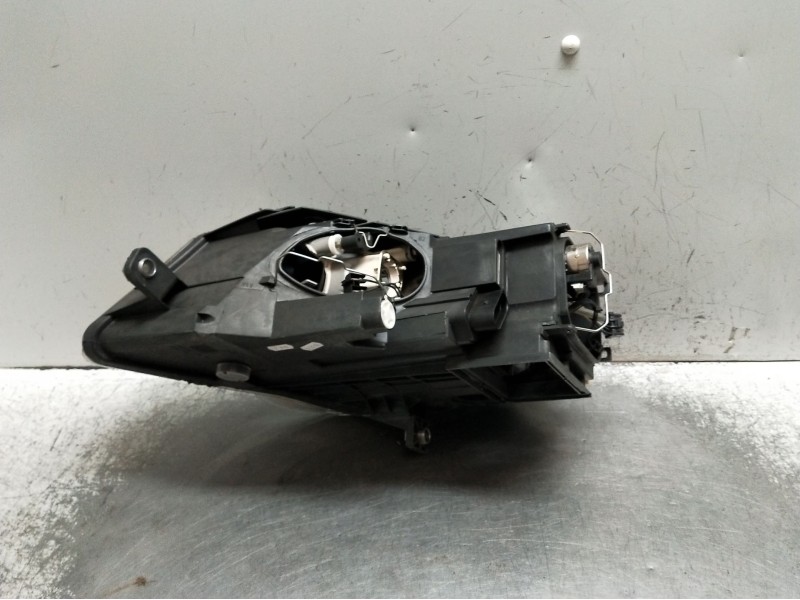 Recambio de faro derecho para volkswagen passat b6 (3c2) 2.0 tdi 16v 4motion referencia OEM IAM 89312669  