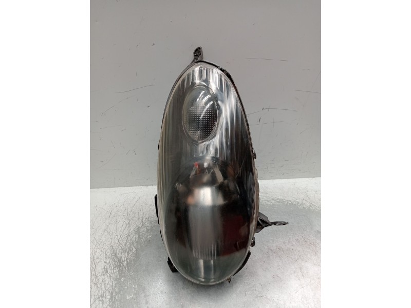 Recambio de faro izquierdo para nissan micra iii (k12) 1.5 dci referencia OEM IAM 26060AX705 89007481 