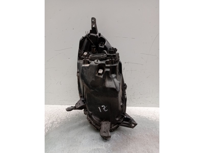 Recambio de faro izquierdo para nissan micra iii (k12) 1.5 dci referencia OEM IAM 26060AX705 89007481 