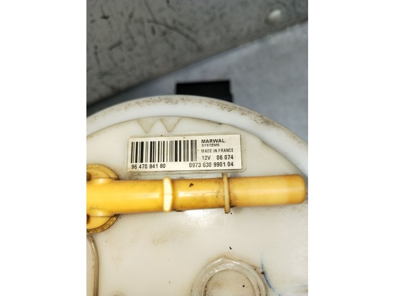 Recambio de bomba combustible para peugeot 407 coupé (6c_) 2.7 hdi referencia OEM IAM 9647084180 0973630990104 
