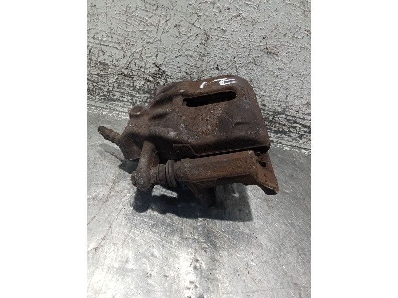 Recambio de pinza freno delantera izquierda para renault clio iii exception referencia OEM IAM   
