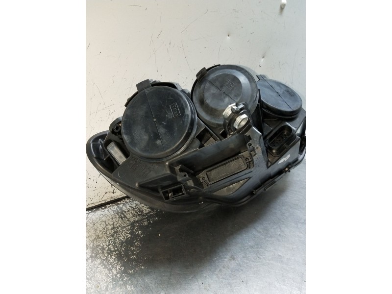 Recambio de faro izquierdo para volkswagen scirocco (137) 2.0 tdi (103kw) referencia OEM IAM 1K8941005P 89319955 nuevo
