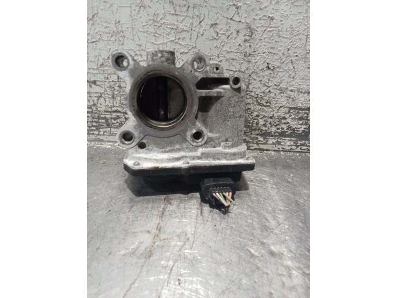 Recambio de caja mariposa para renault clio iii exception referencia OEM IAM 8200568712C  