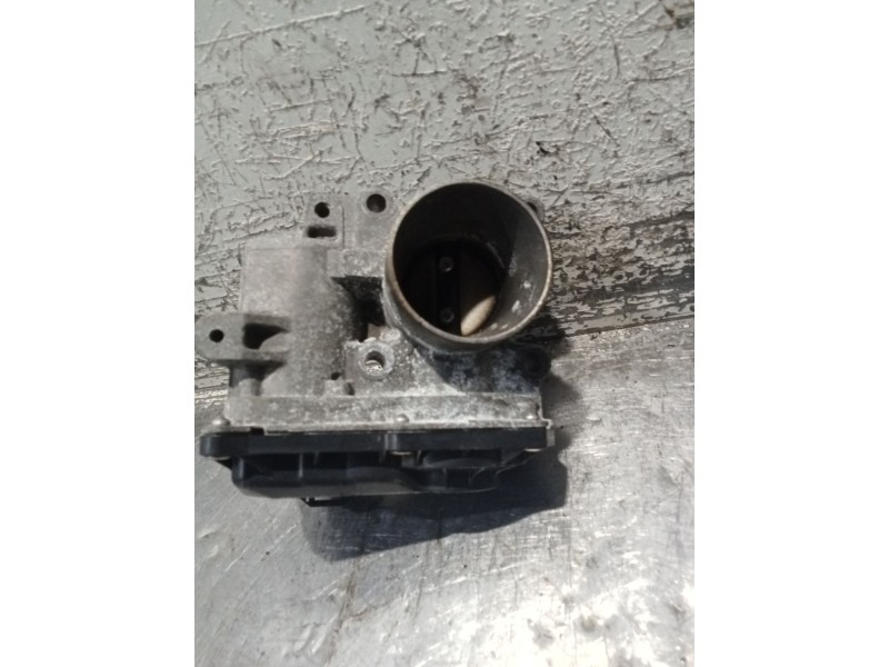 Recambio de caja mariposa para renault clio iii exception referencia OEM IAM 8200568712C  