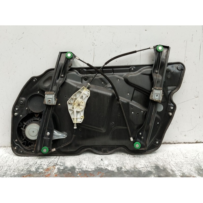 Recambio de elevalunas delantero izquierdo para volkswagen passat b6 (3c2) 2.0 tdi 16v referencia OEM IAM 3C1837755K 4P 