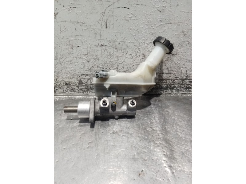 Recambio de bomba freno para renault clio iii exception referencia OEM IAM   
