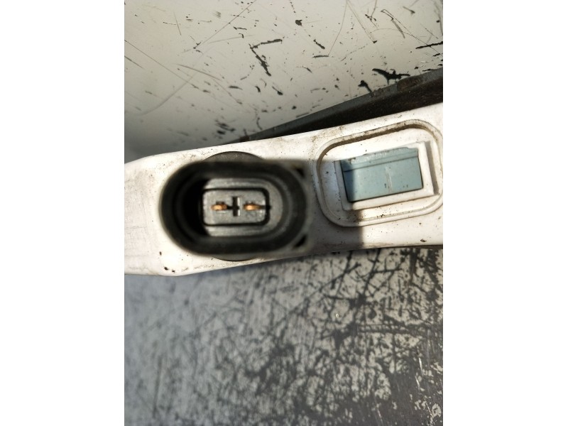 Recambio de piloto delantero izquierdo para volkswagen passat b6 (3c2) 2.0 tdi 16v referencia OEM IAM   