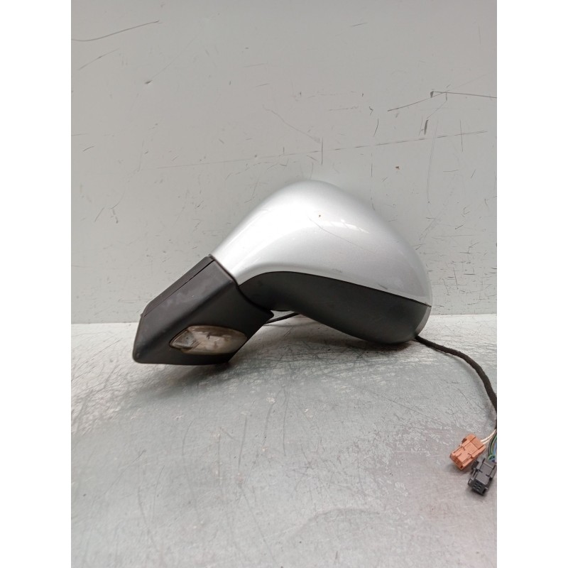 Recambio de retrovisor izquierdo para peugeot 207/207+ (wa_, wc_) 1.6 hdi referencia OEM IAM ELECTRICO 2 ENCHUFES 2 Y 5 CABLES 