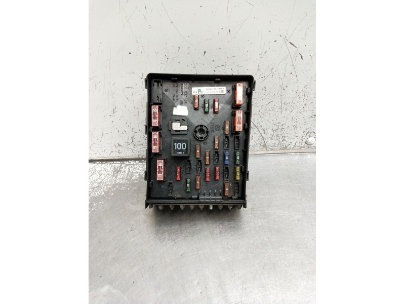 Recambio de caja reles / fusibles para volkswagen passat b6 (3c2) 2.0 tdi 16v referencia OEM IAM 3C0937125 63592777 