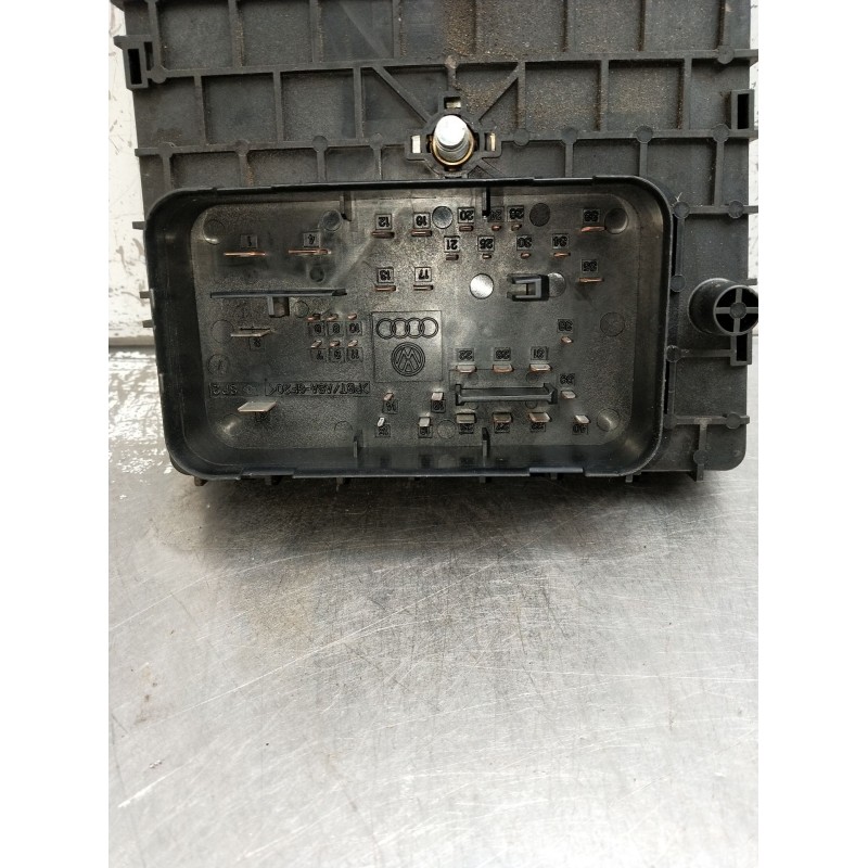 Recambio de caja reles / fusibles para volkswagen passat b6 (3c2) 2.0 tdi 16v referencia OEM IAM 3C0937125 63592777 