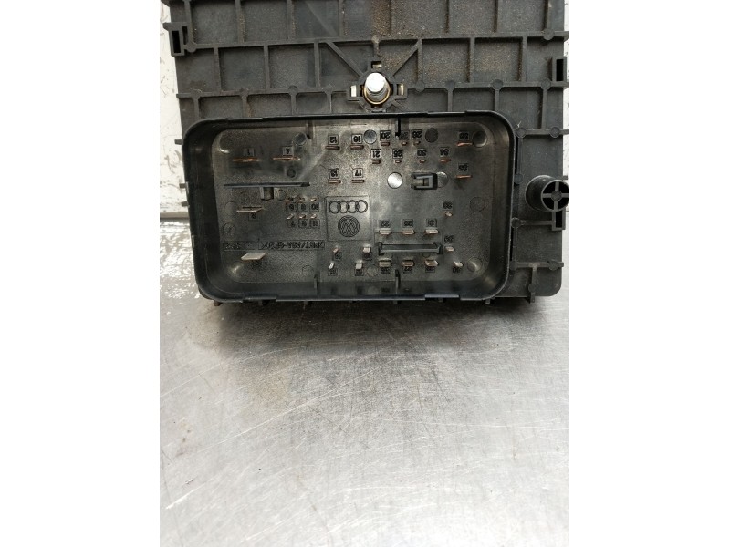 Recambio de caja reles / fusibles para volkswagen passat b6 (3c2) 2.0 tdi 16v referencia OEM IAM 3C0937125 63592777 