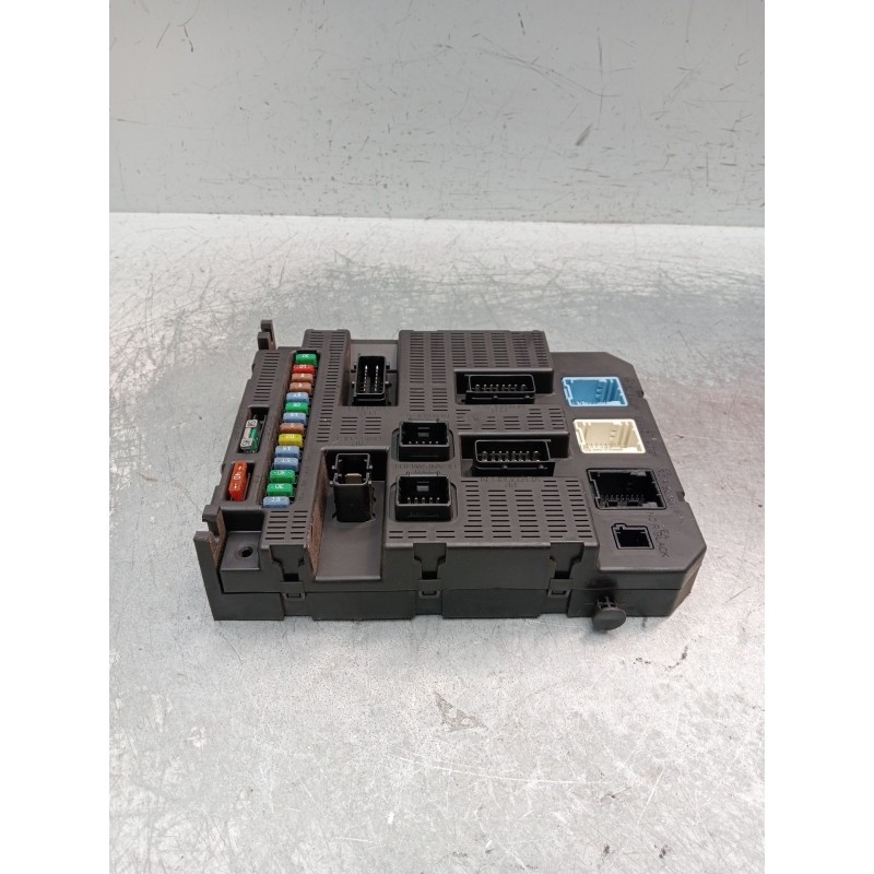 Recambio de caja reles / fusibles para peugeot 207/207+ (wa_, wc_) 1.6 hdi referencia OEM IAM 9659285380  