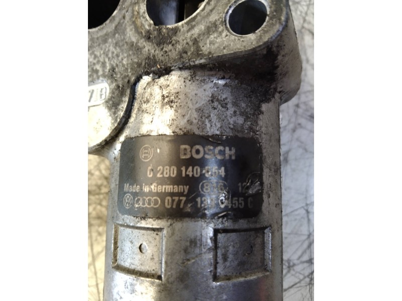 Recambio de valvula ralenti para audi a8 (d2) 4.2 quattro referencia OEM IAM 0280140554 077133455C 
