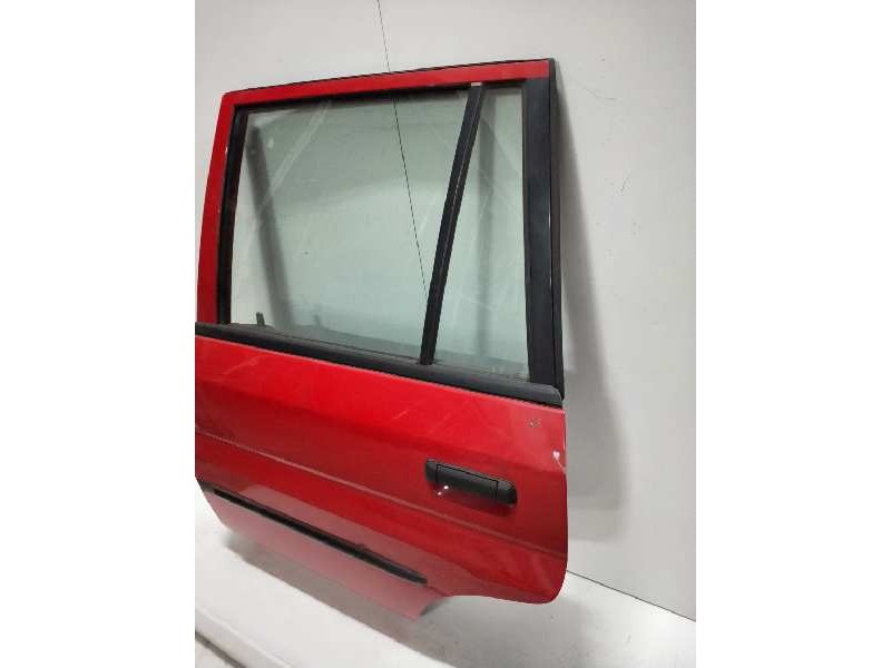 Recambio de puerta trasera izquierda para mazda demio (dw) 1.5 cat referencia OEM IAM   