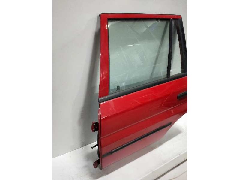 Recambio de puerta trasera izquierda para mazda demio (dw) 1.5 cat referencia OEM IAM   