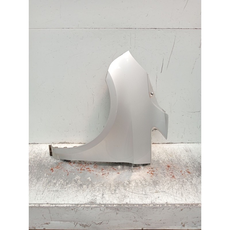 Recambio de aleta delantera izquierda para mercedes-benz clase v (w447) v 200 cdi / d (447.811, 447.813, 447.815) referencia OEM