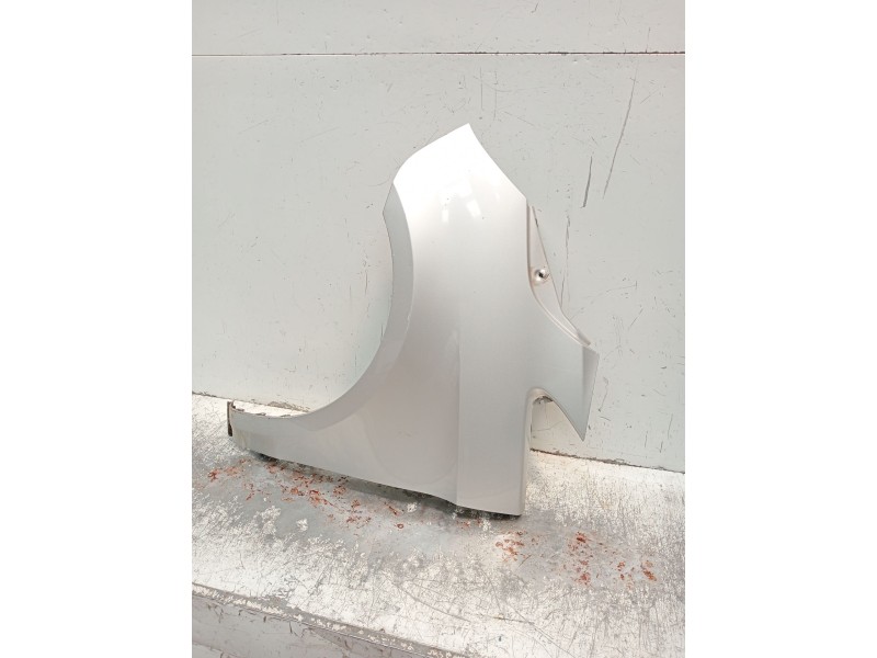 Recambio de aleta delantera izquierda para mercedes-benz clase v (w447) v 200 cdi / d (447.811, 447.813, 447.815) referencia OEM