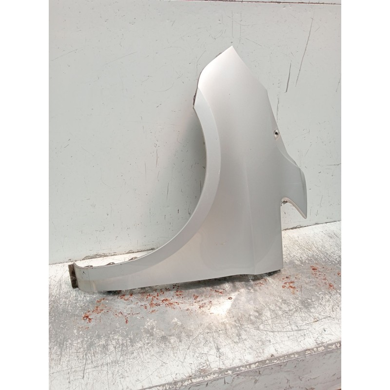 Recambio de aleta delantera izquierda para mercedes-benz clase v (w447) v 200 cdi / d (447.811, 447.813, 447.815) referencia OEM