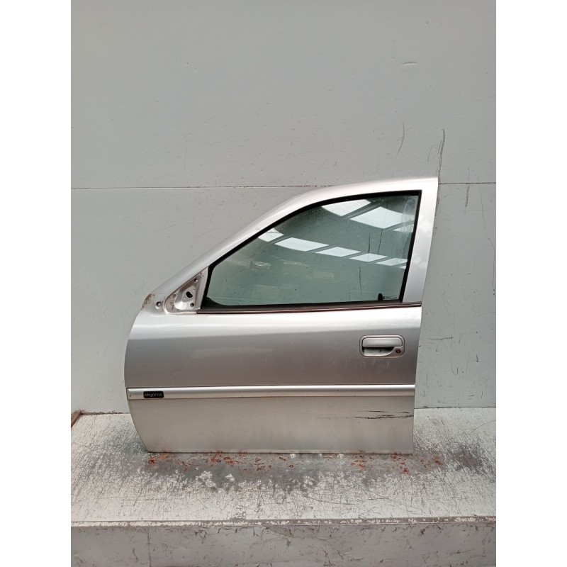 Recambio de puerta delantera izquierda para opel vectra b (j96) 1.6 i 16v (f19) referencia OEM IAM  4P 
