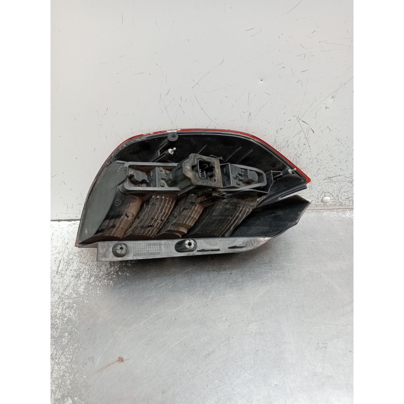 Recambio de piloto trasero derecho para renault scénic ii (jm0/1_) 1.9 dci (jm0g, jm12, jm1g, jm2c) referencia OEM IAM   