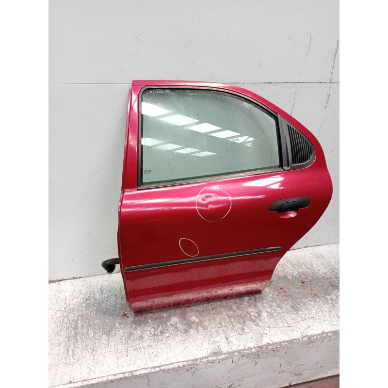 Recambio de puerta trasera izquierda para ford mondeo i (gbp) 1.8 td referencia OEM IAM  5P 