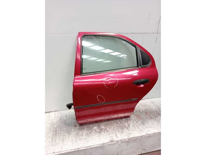 Recambio de puerta trasera izquierda para ford mondeo i (gbp) 1.8 td referencia OEM IAM  5P 